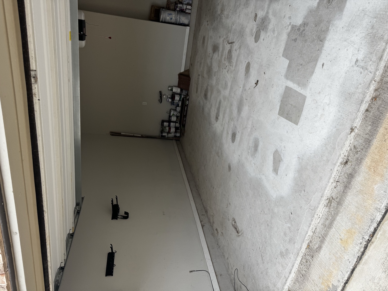 Clean space after junk removal in Jonestown, TX
