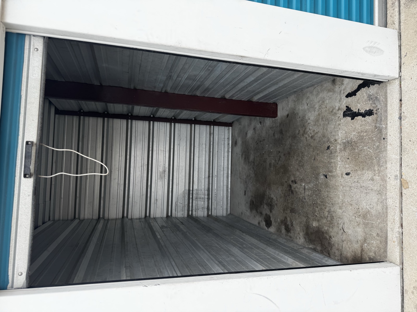 Empty storage unit after cleanout by Dumpster Daddies